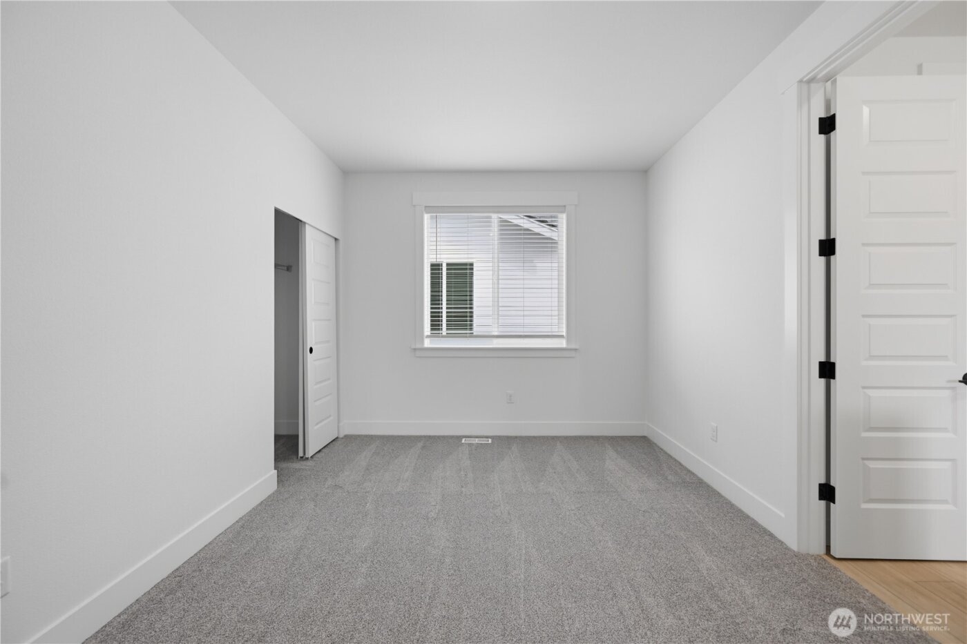 32189 Pacific Avenue SE, Black Diamond, WA 98010