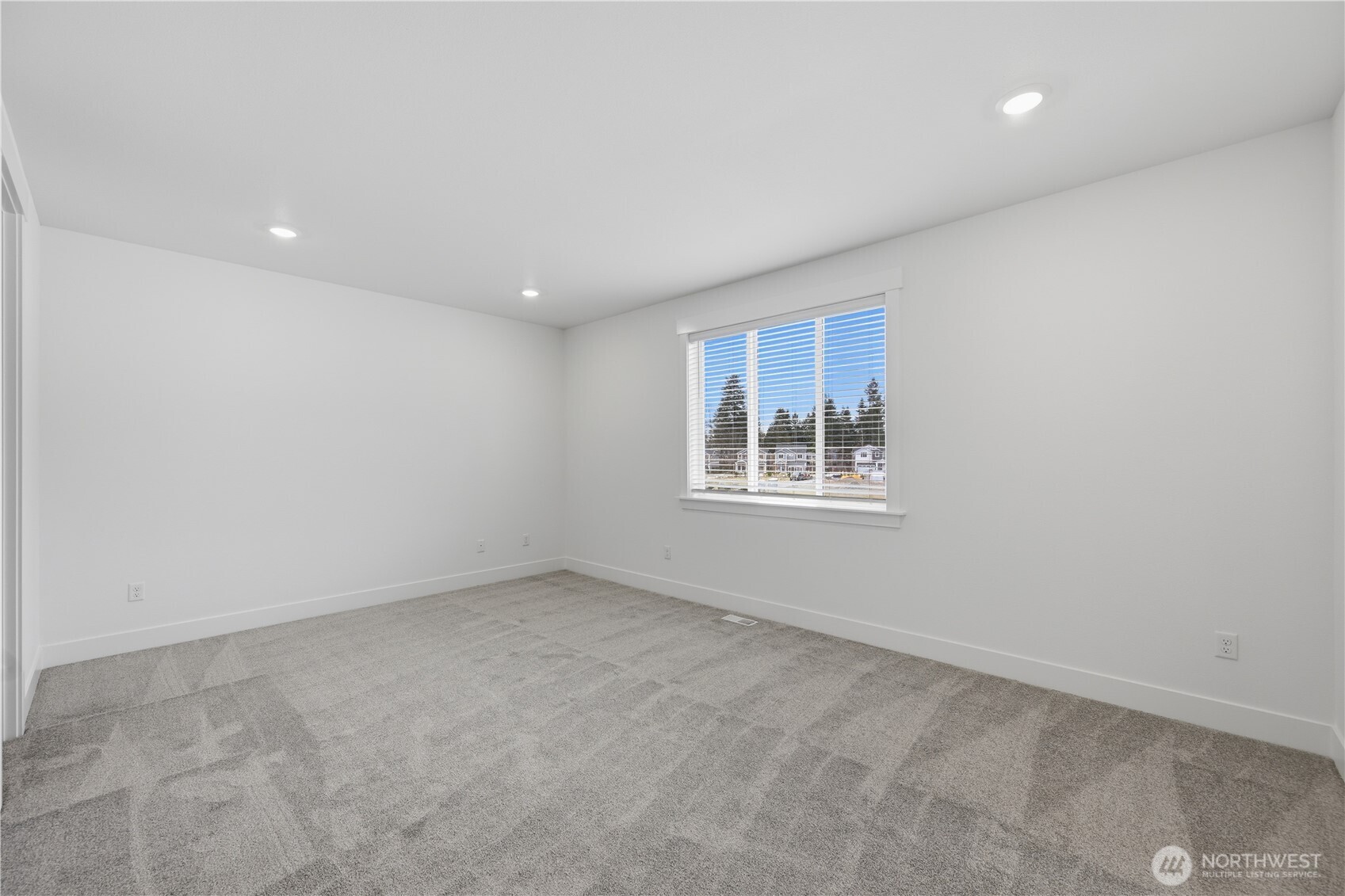 32189 Pacific Avenue SE, Black Diamond, WA 98010