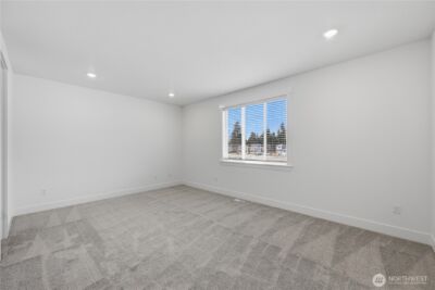 32189 Pacific Avenue SE, Black Diamond, WA 98010 - Photo 8