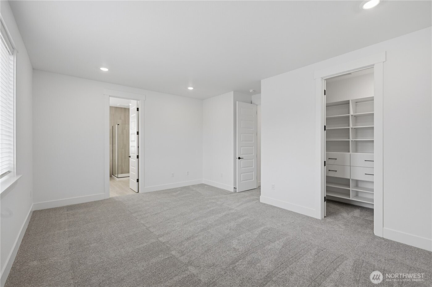 32189 Pacific Avenue SE, Black Diamond, WA 98010