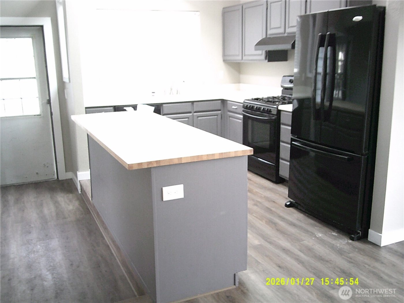 8216 Chehalis Road , Blaine, WA 98230