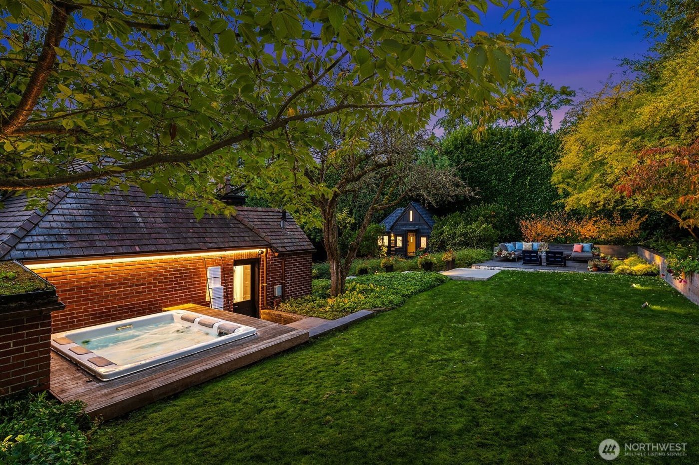 1626 Federal Avenue E, Seattle, WA 98102