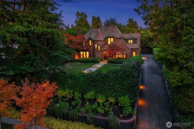 1626 Federal Avenue E, Seattle, WA 98102 - Photo 39