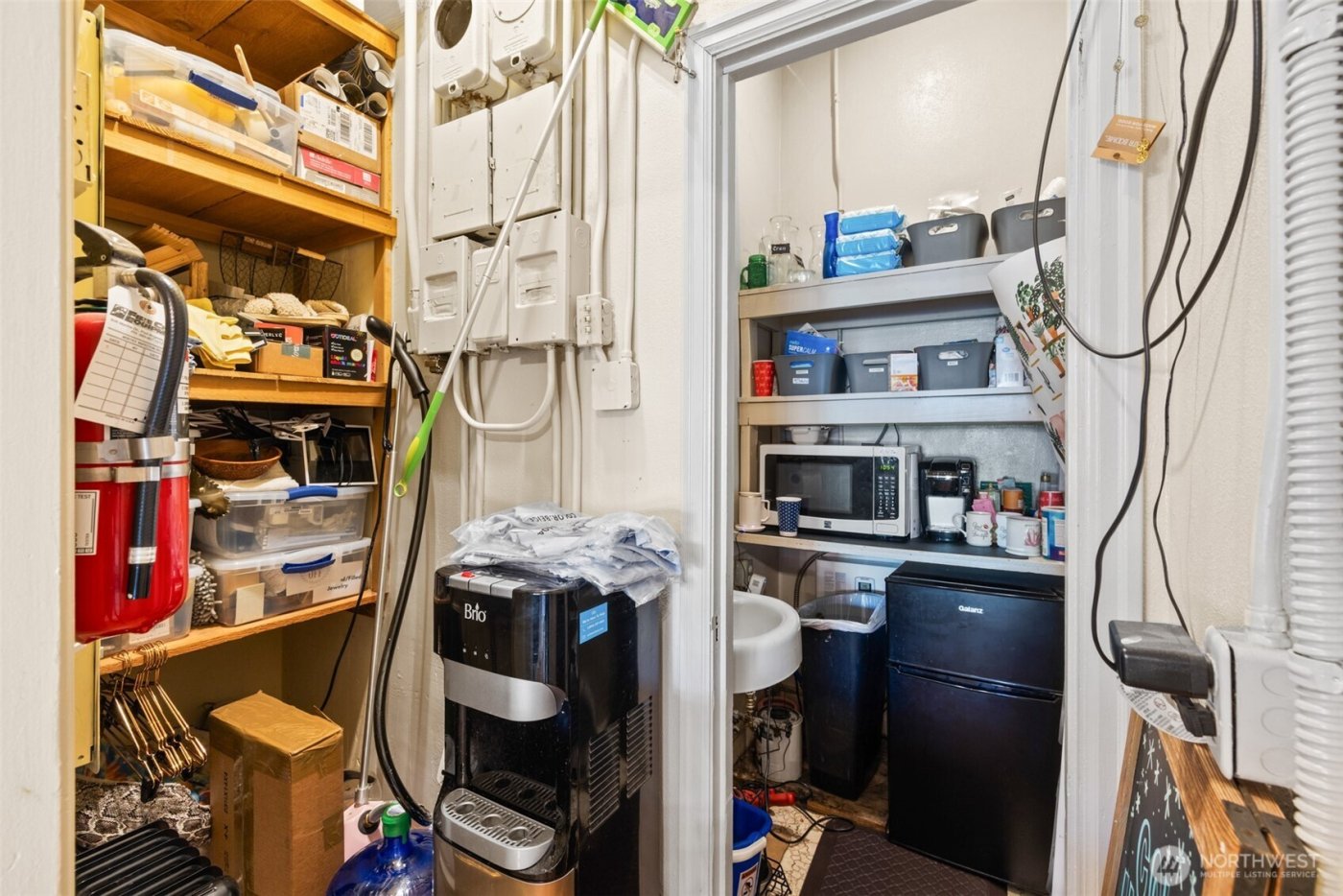 126 W First Street , Port Angeles, WA 98362