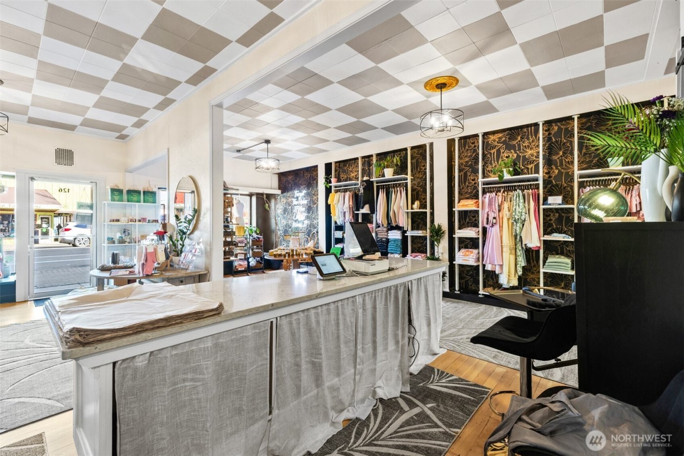 126 W First Street , Port Angeles, WA 98362