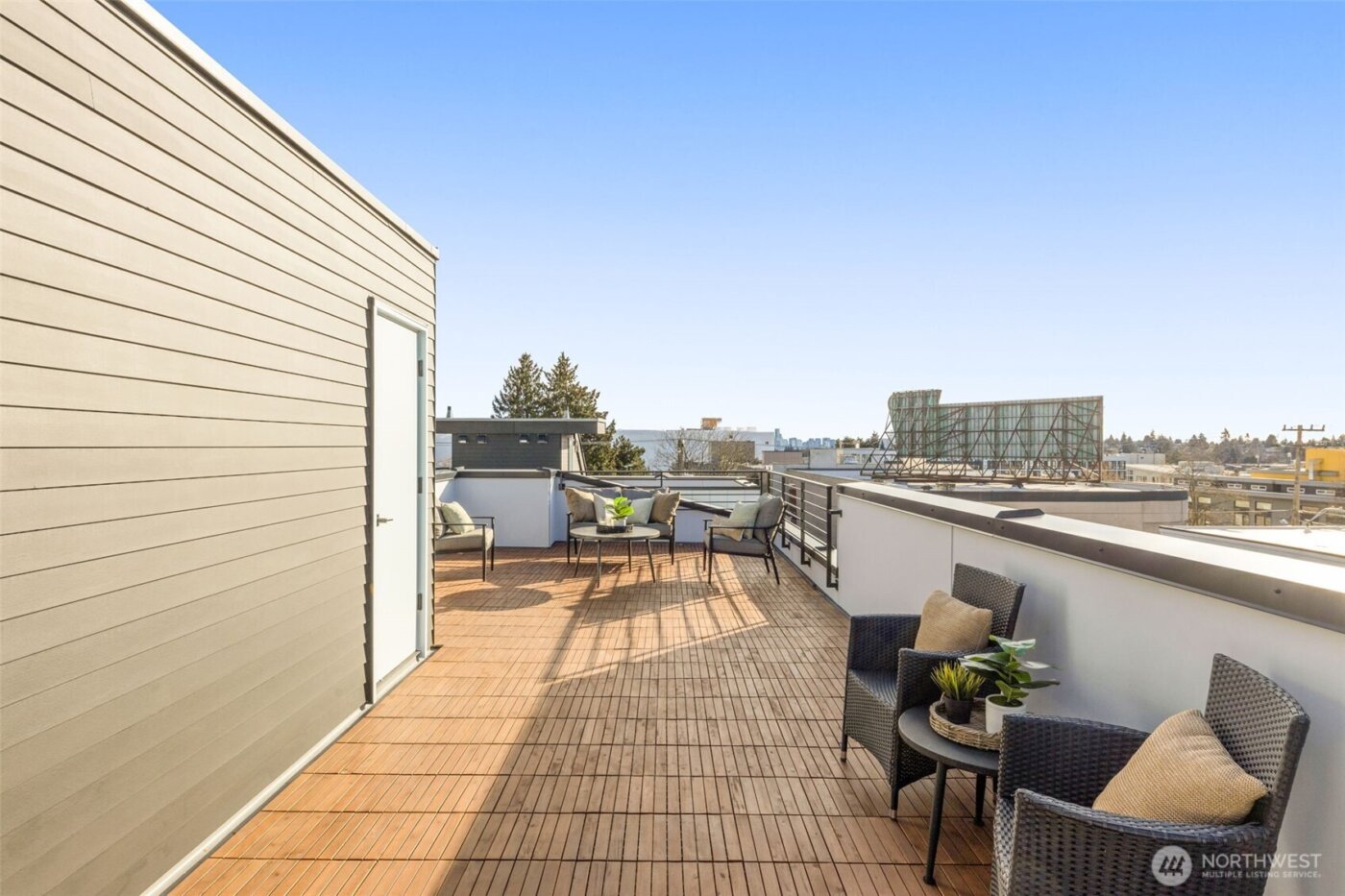 1014 B NE 70th Street , Seattle, WA 98115