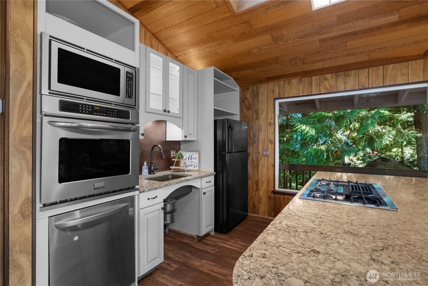 2520 E Saint Andrews Drive N, Shelton, WA 98584