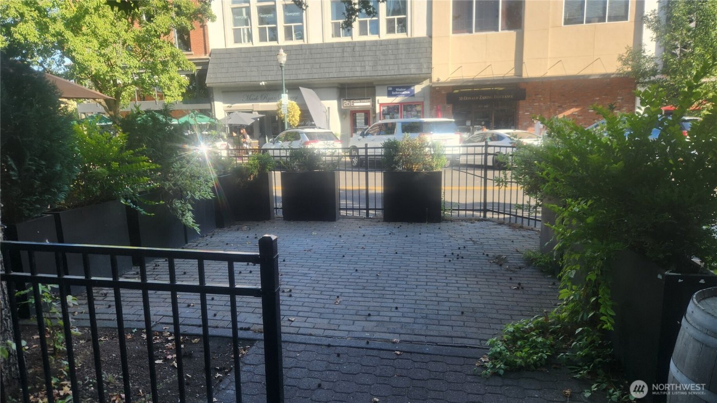 23 E Main , Walla Walla, WA 99362