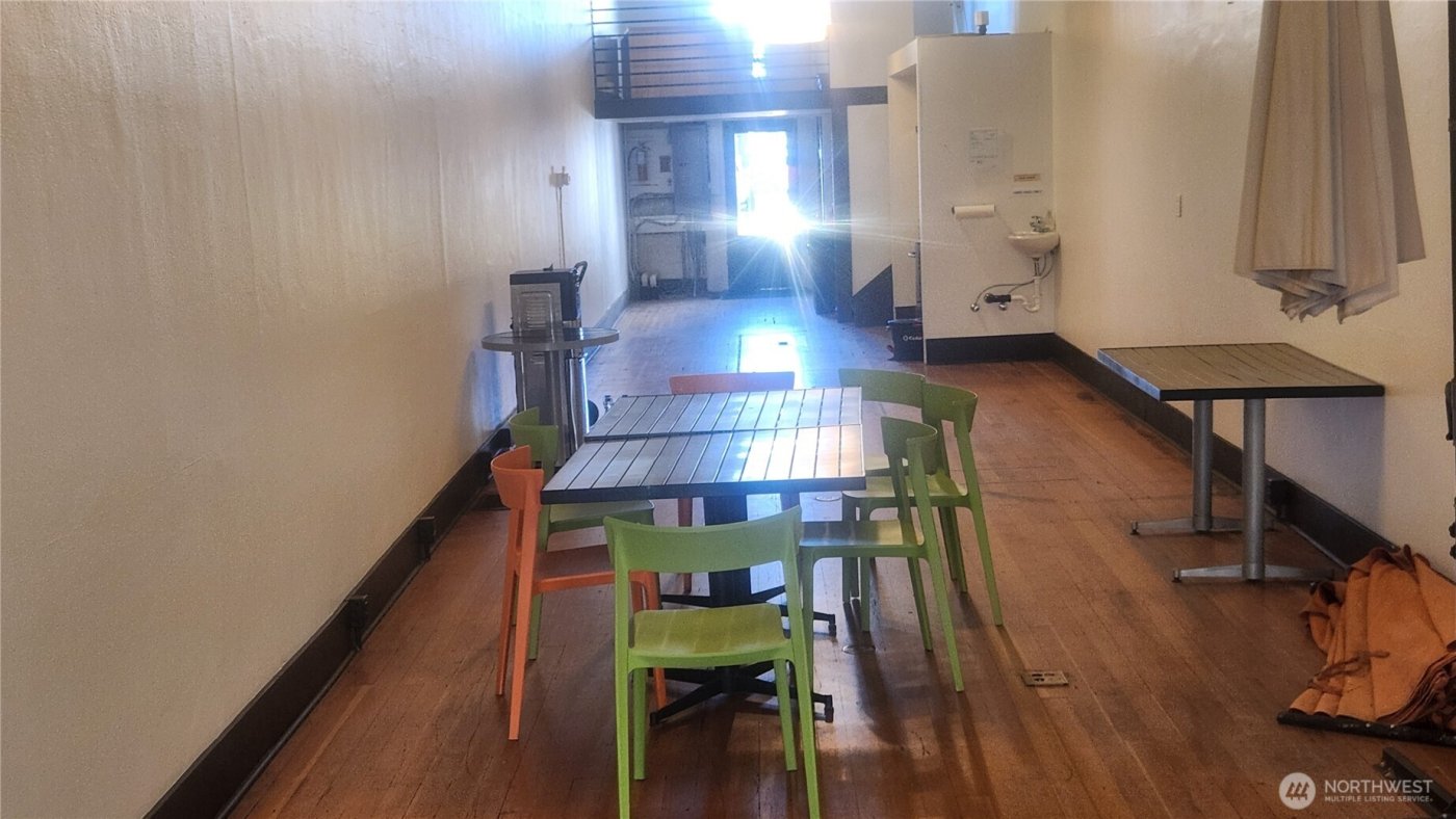 23 E Main , Walla Walla, WA 99362