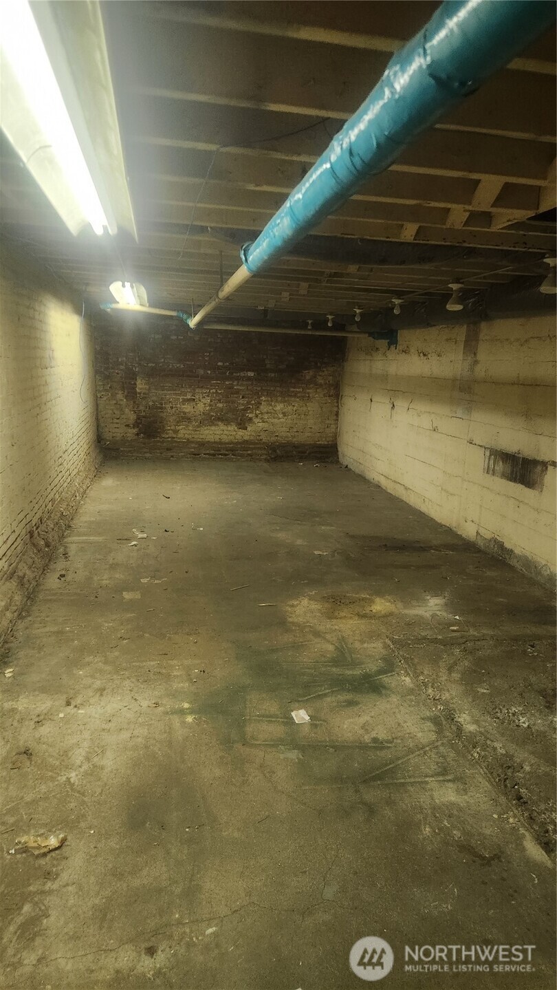 23 E Main , Walla Walla, WA 99362