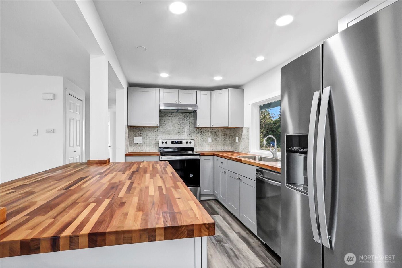 12034 68th Avenue S, Seattle, WA 98178