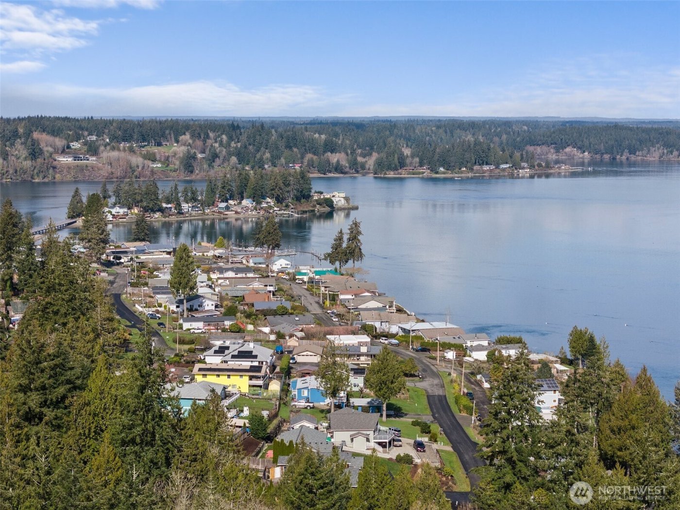 9821 Mariner Drive NW, Olympia, WA 98502