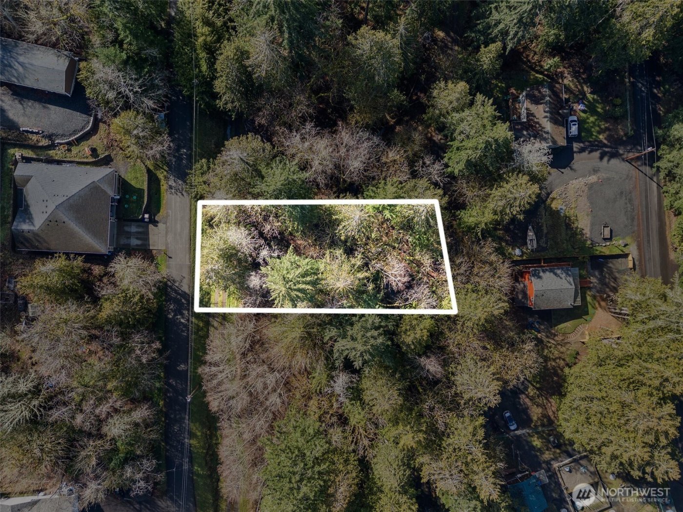 9821 Mariner Drive NW, Olympia, WA 98502