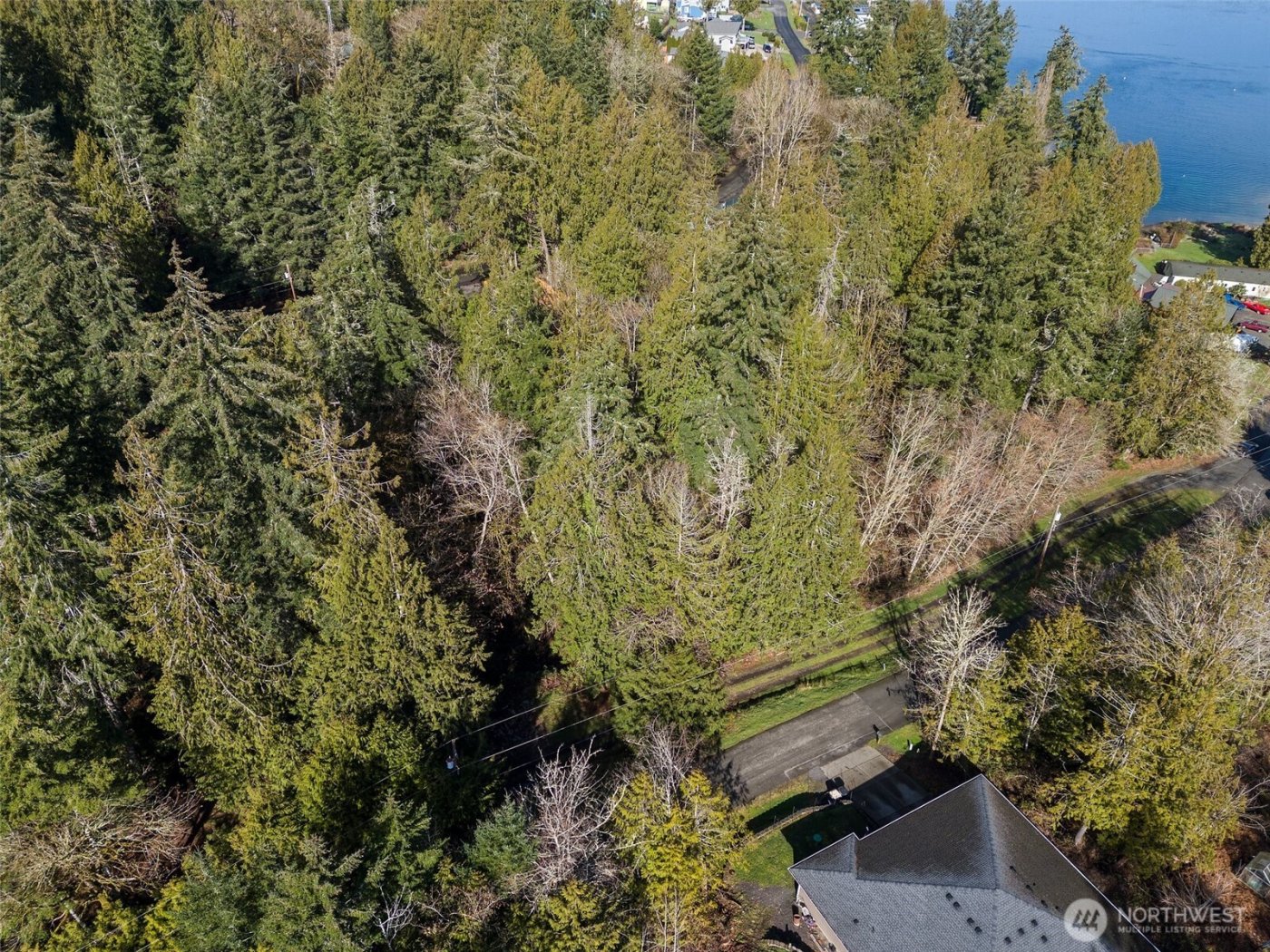 9821 Mariner Drive NW, Olympia, WA 98502