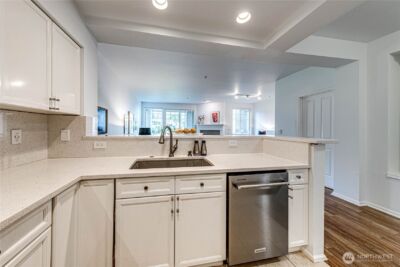 2220 132nd Avenue SE #A113, Bellevue, WA 98005-3977 - Photo 13