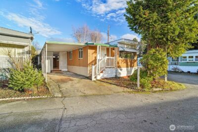 18501 52nd Avenue W #76, Lynnwood, WA 98037