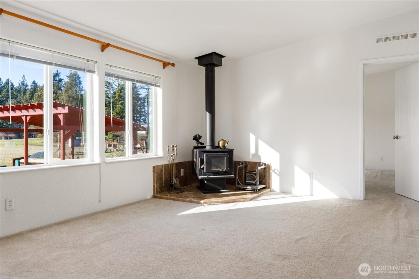 4522 Monkey Hill Road , Oak Harbor, WA 98277