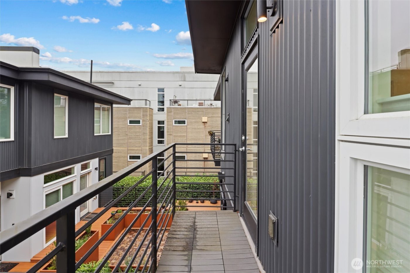 609 15th Avenue E, Seattle, WA 98112