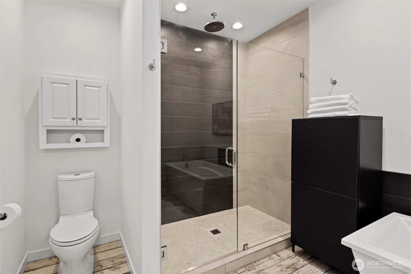 609 15th Avenue E, Seattle, WA 98112