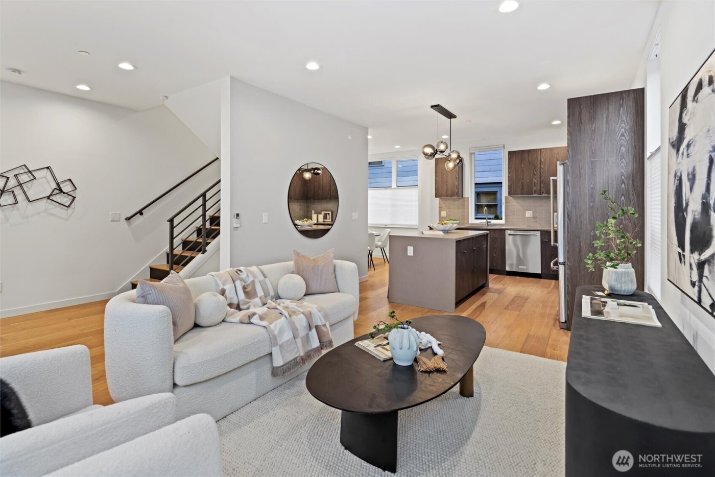 609 15th Avenue E, Seattle, WA 98112