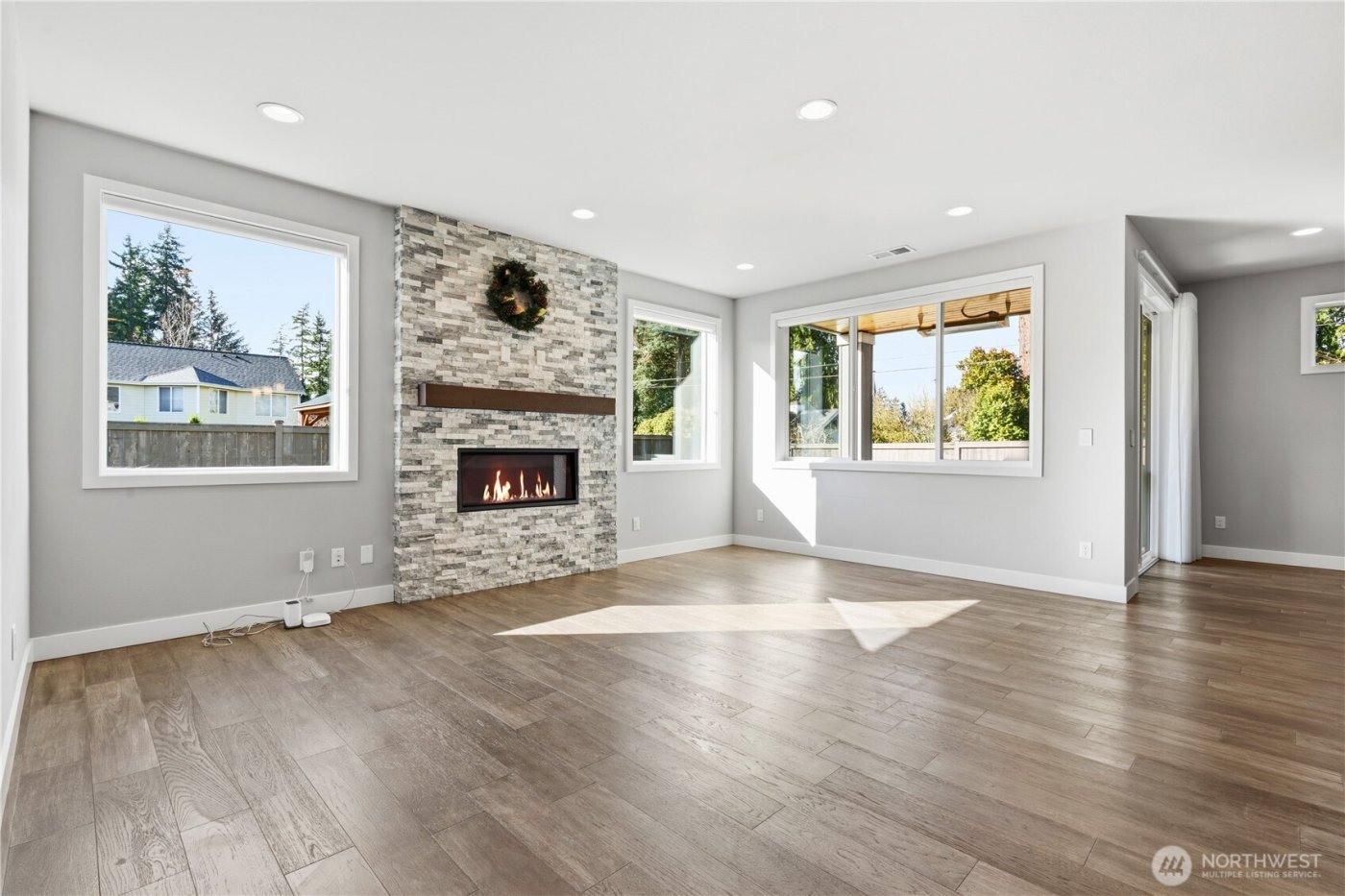 8803 NE 177th St #Lot10, Bothell, WA 98011