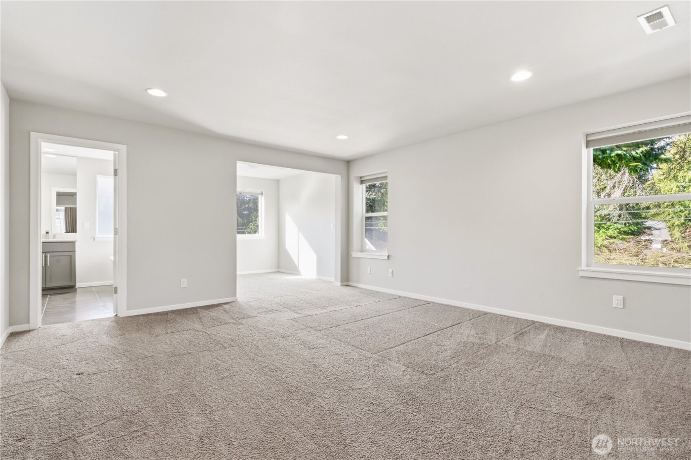 8803 NE 177th St #Lot10, Bothell, WA 98011