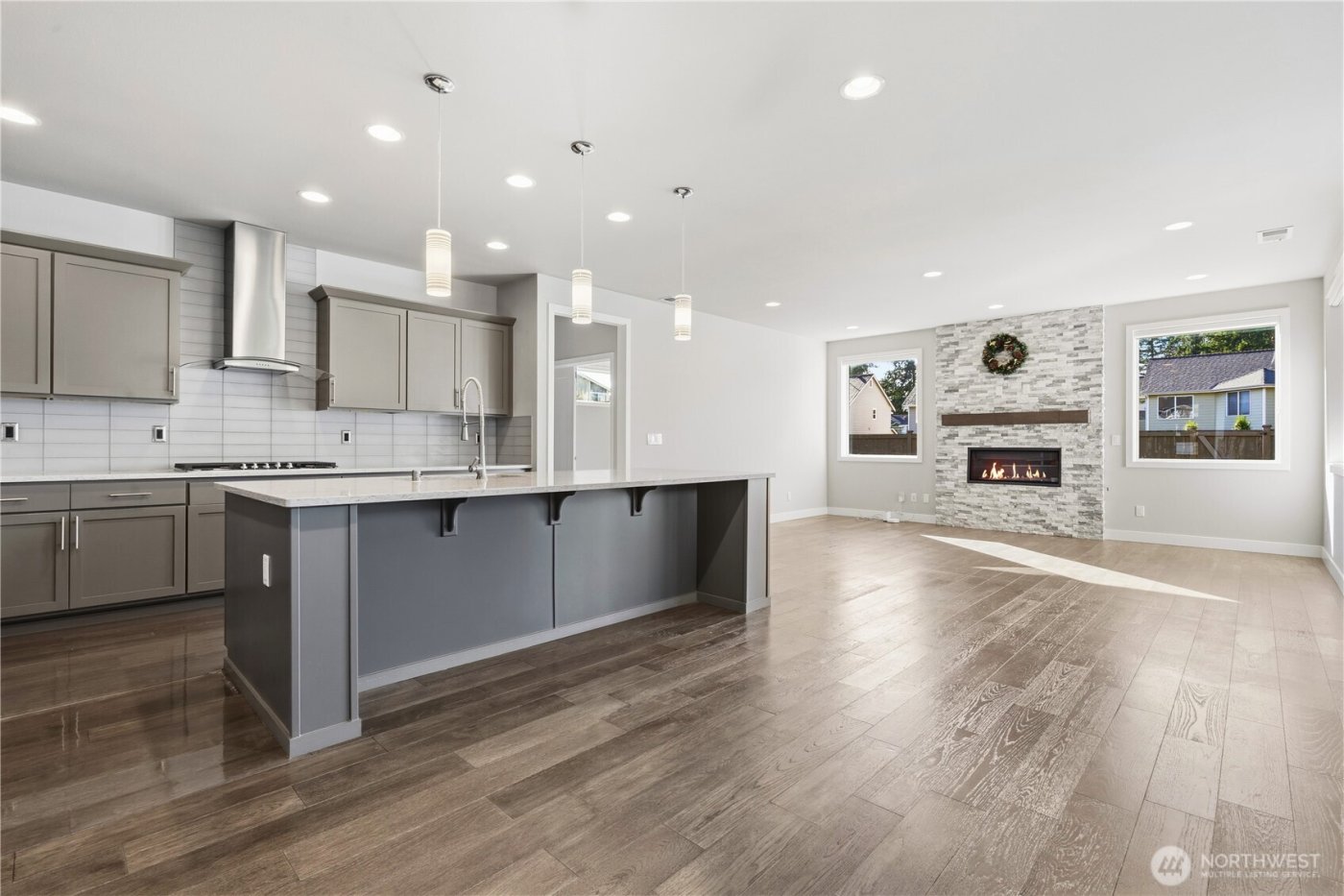 8803 NE 177th St #Lot10, Bothell, WA 98011