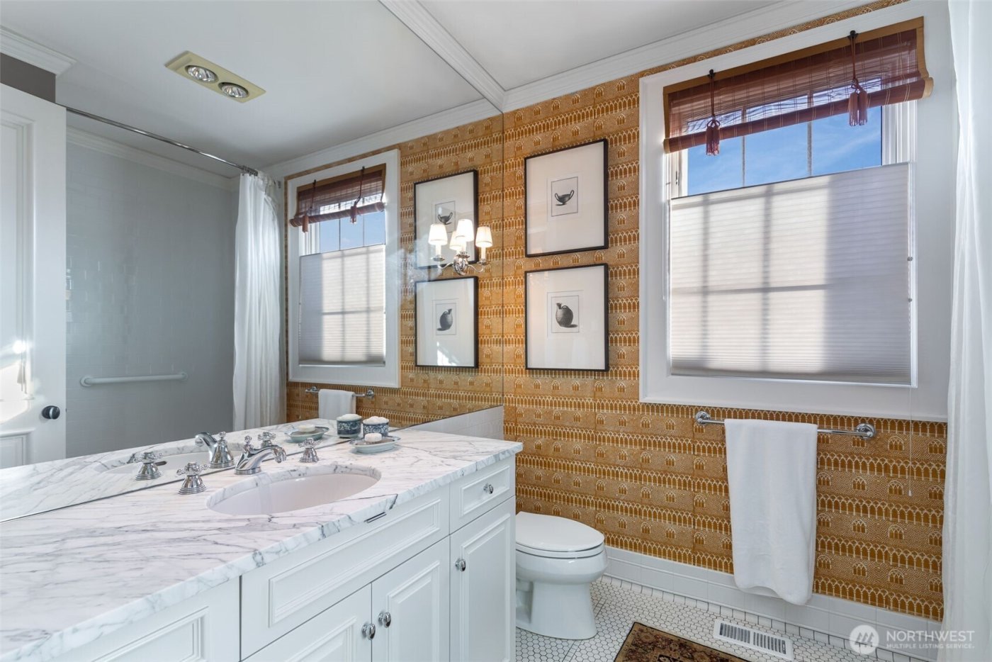 9400 Vineyard Crest , Bellevue, WA 98004