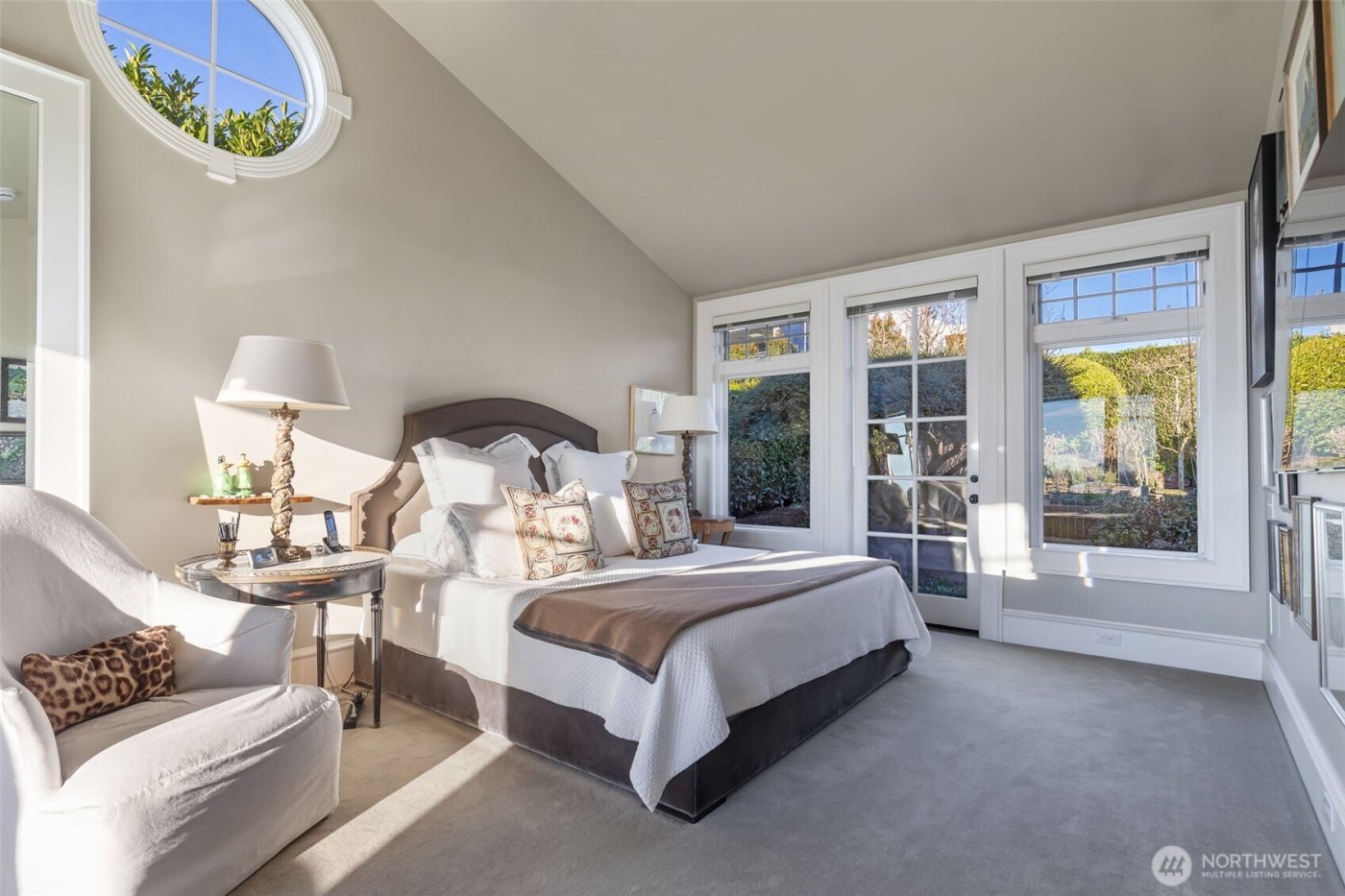 9400 Vineyard Crest , Bellevue, WA 98004