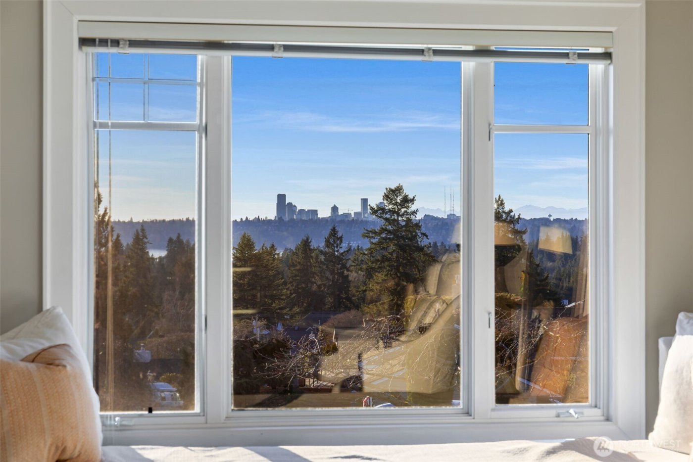 9400 Vineyard Crest , Bellevue, WA 98004