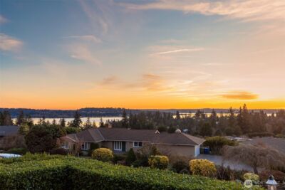 9400 Vineyard Crest , Bellevue, WA 98004 - Photo 33