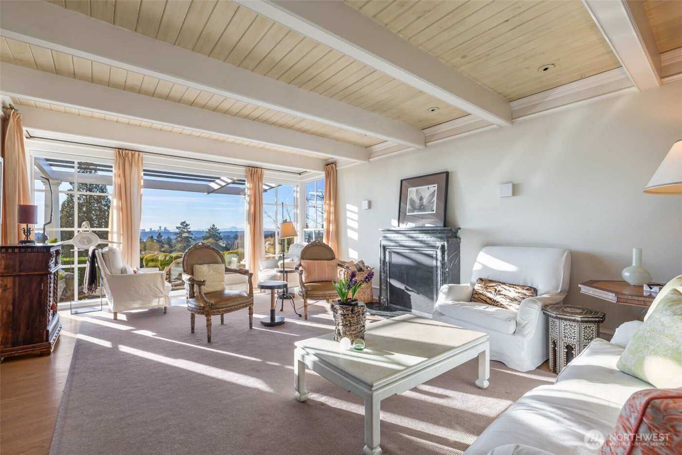 9400 Vineyard Crest , Bellevue, WA 98004