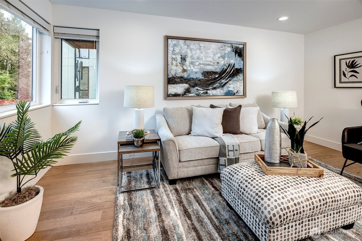 4274 NE 50th Street , Seattle, WA 98105