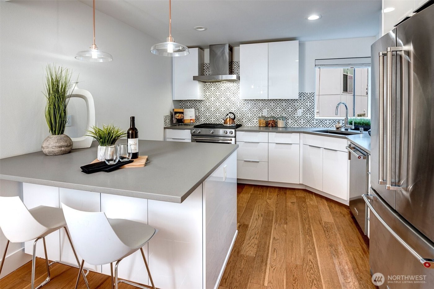 4274 NE 50th Street , Seattle, WA 98105