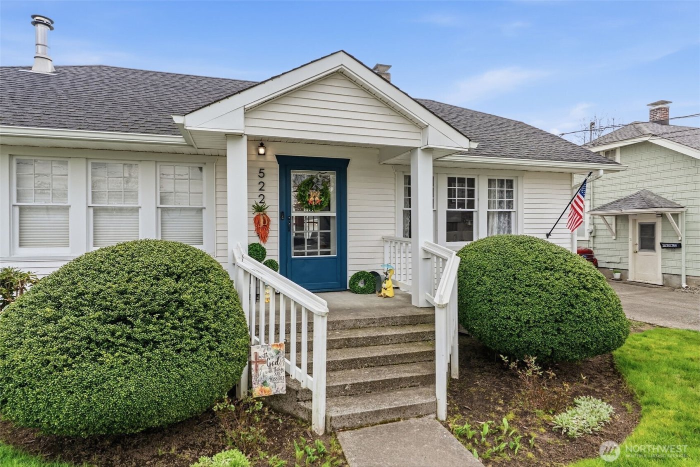 522 SW Front Avenue , Castle Rock, WA 98611