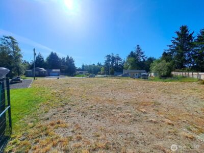 729 Wood Duck Avenue SE, Ocean Shores, WA 98569 - Photo 2