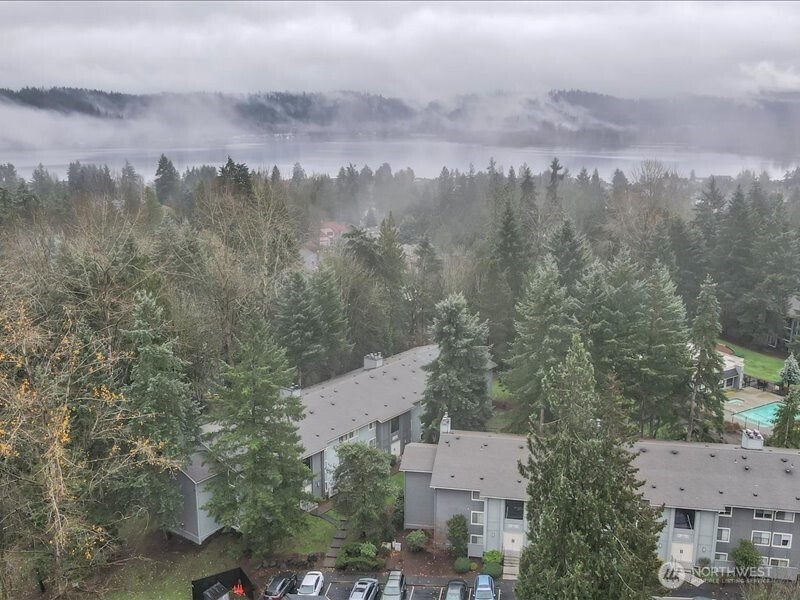4629 W Lake Sammamish Parkway SE #H206, Issaquah, WA 98027
