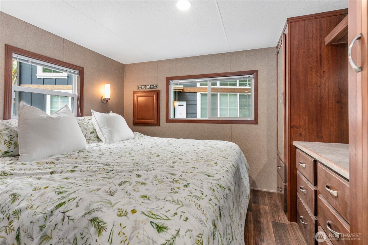 990 S Lake Whatcom Blvd #9, Sedro Woolley, WA 98284