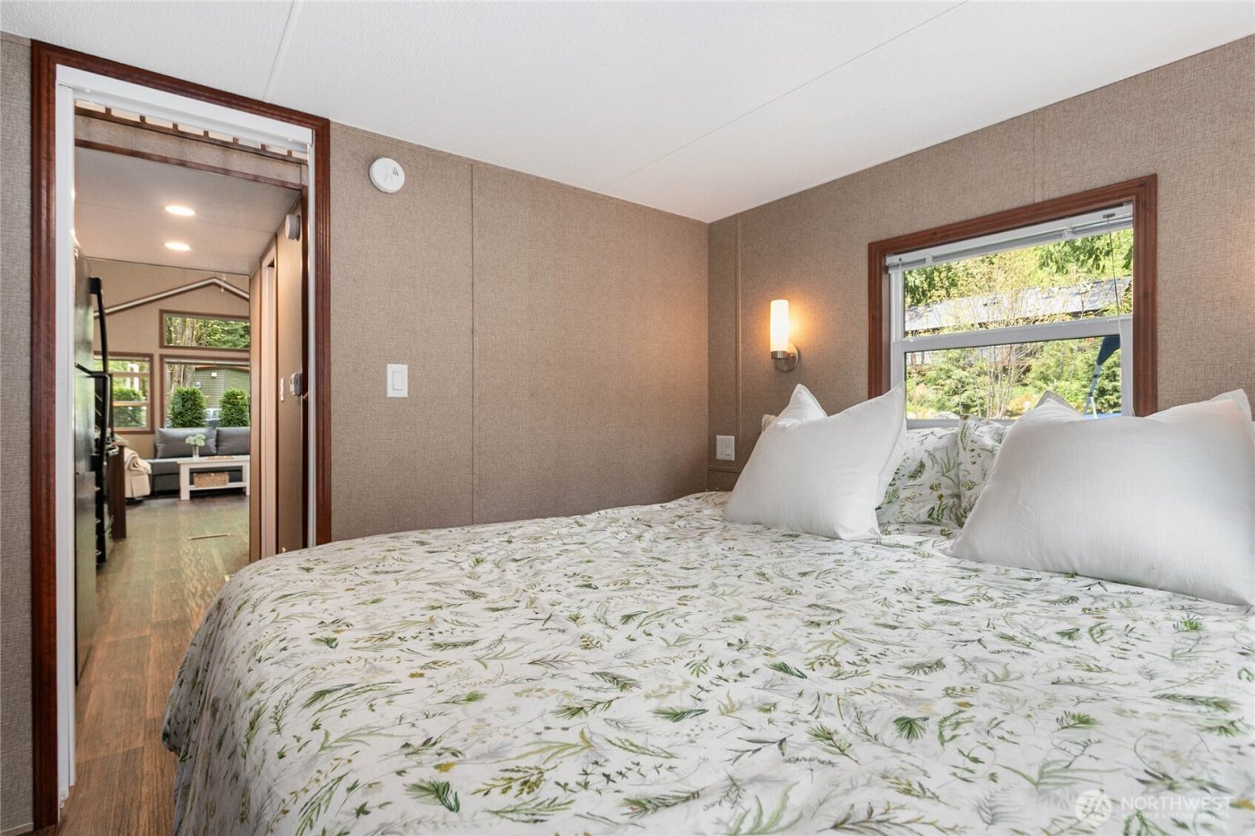 990 S Lake Whatcom Blvd #9, Sedro Woolley, WA 98284