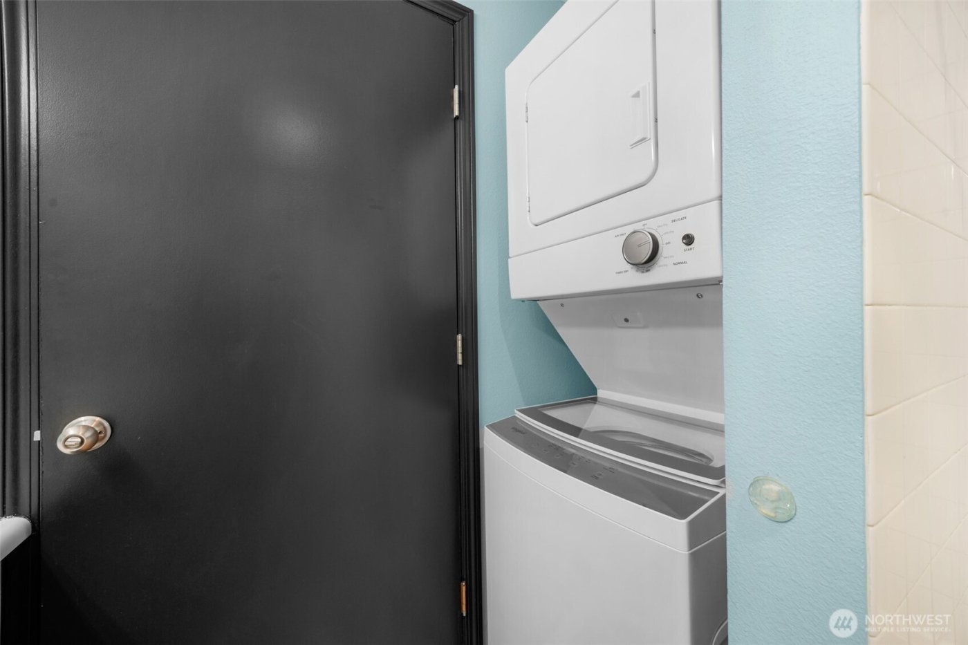 1001 W Casino Road #A303, Everett, WA 98204