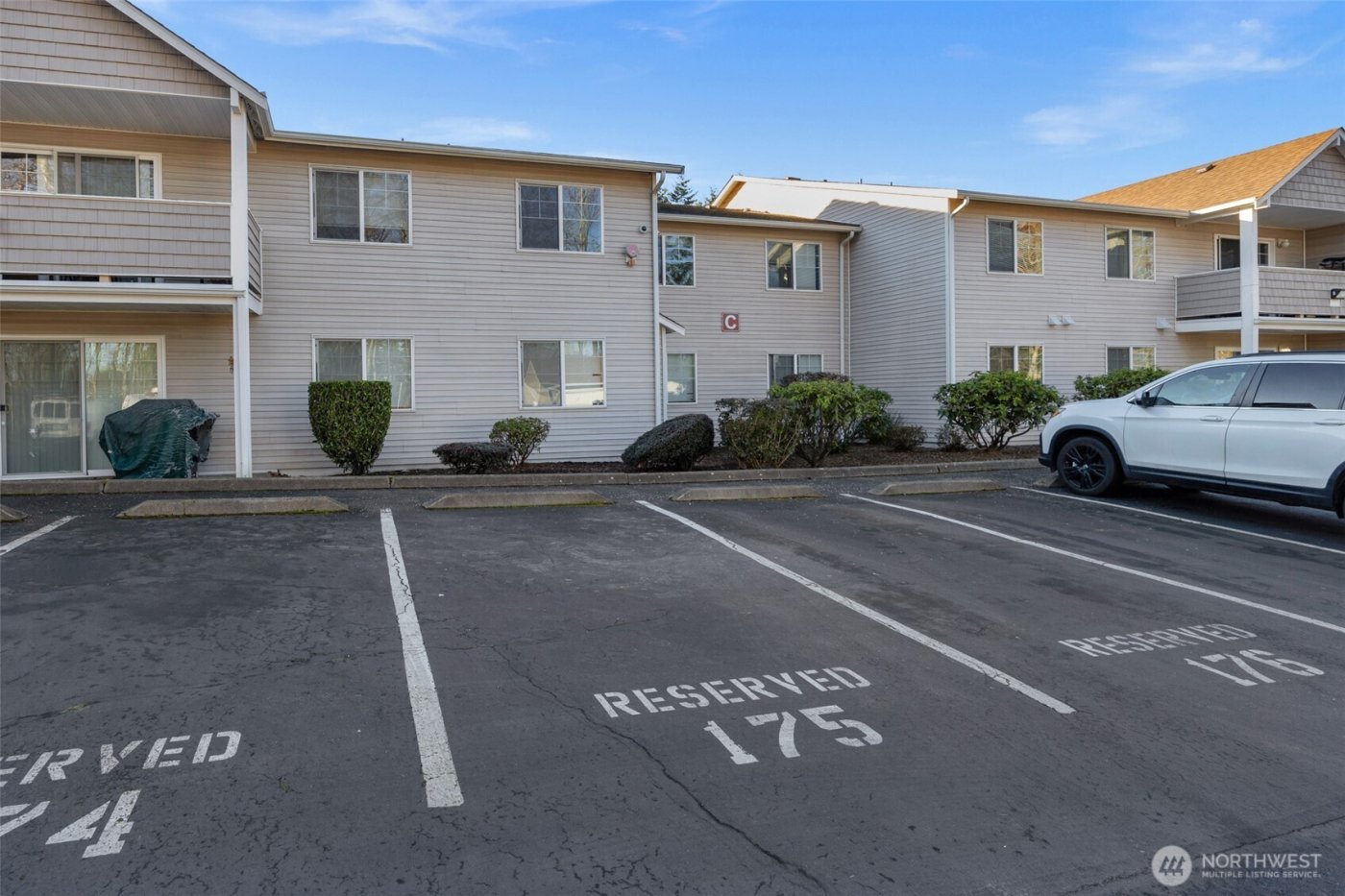 1001 W Casino Road #A303, Everett, WA 98204