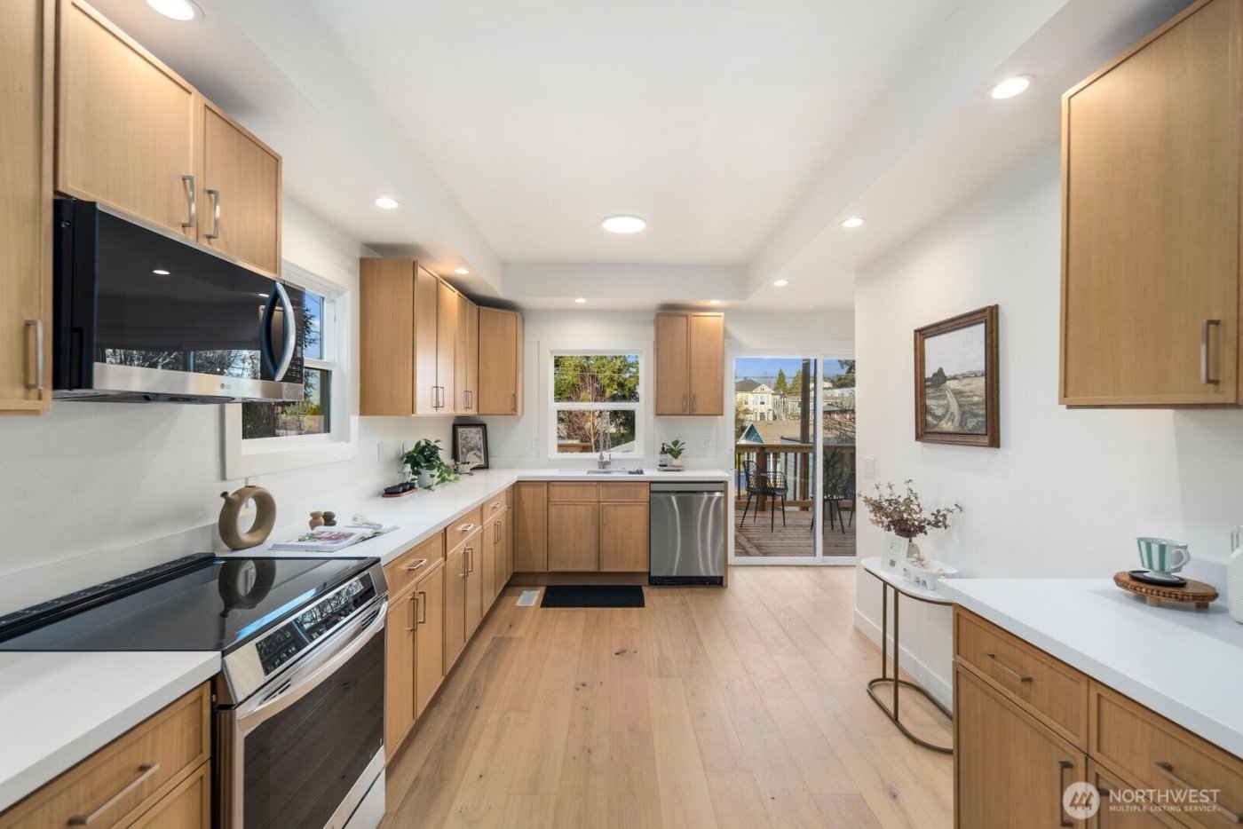 1121 N M Street , Tacoma, WA 98403-1524