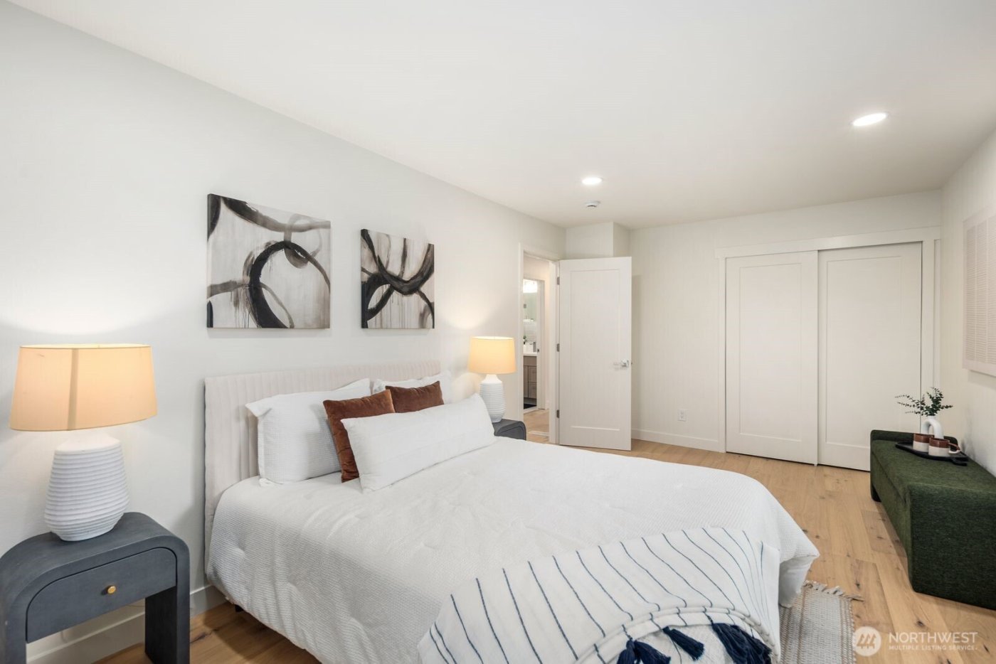 1121 N M Street , Tacoma, WA 98403-1524