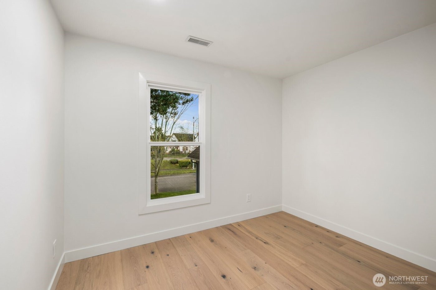 1121 N M Street , Tacoma, WA 98403-1524