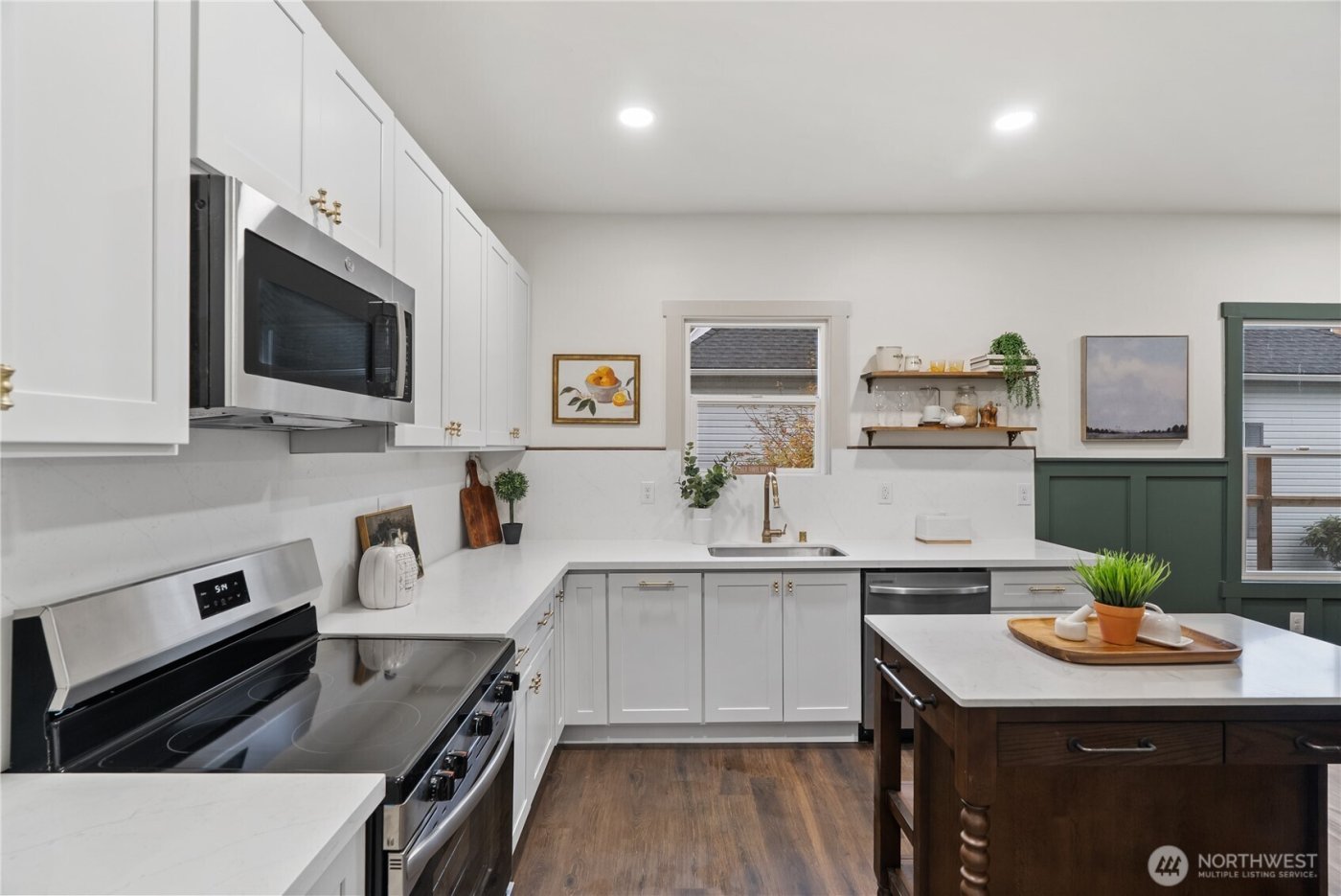 6206 S Warner Street , Tacoma, WA 98409