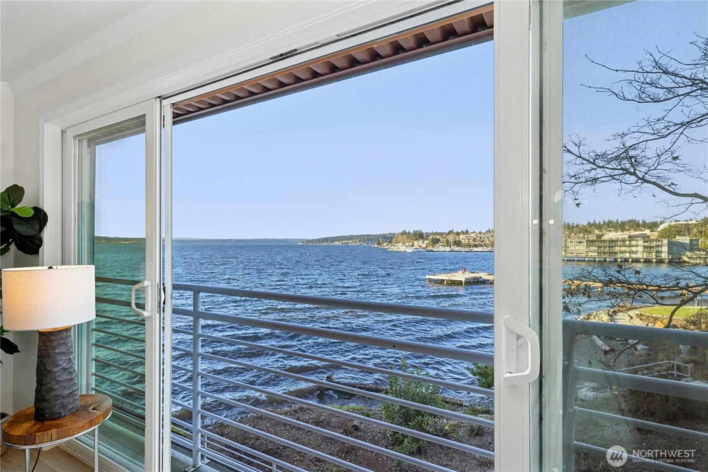 733 Lake Street S #202, Kirkland, WA 98033