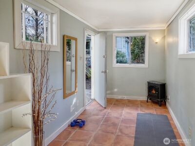 2337 NE 86th Street , Seattle, WA 98115-3317 - Photo 16