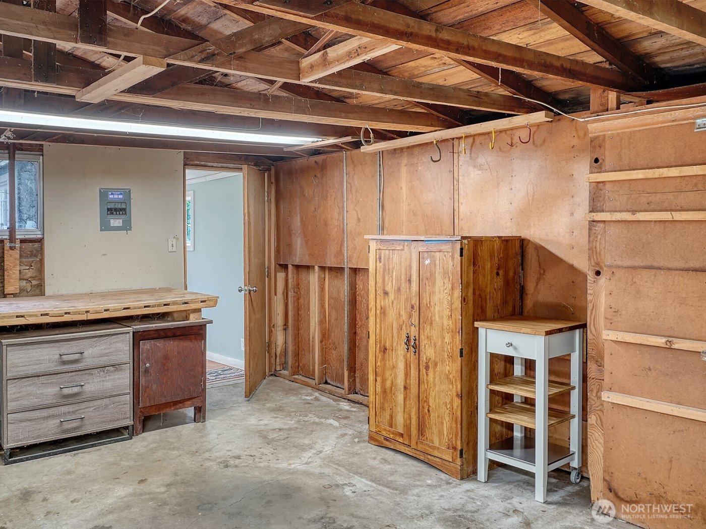 2337 NE 86th Street , Seattle, WA 98115-3317