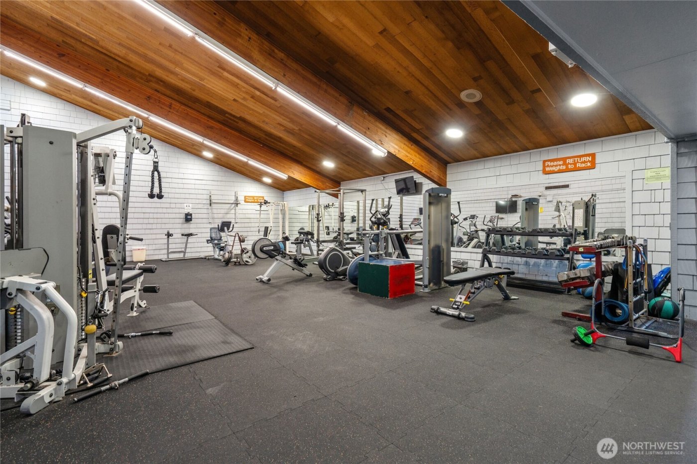 6439 139th Avenue NE #19, Redmond, WA 98052