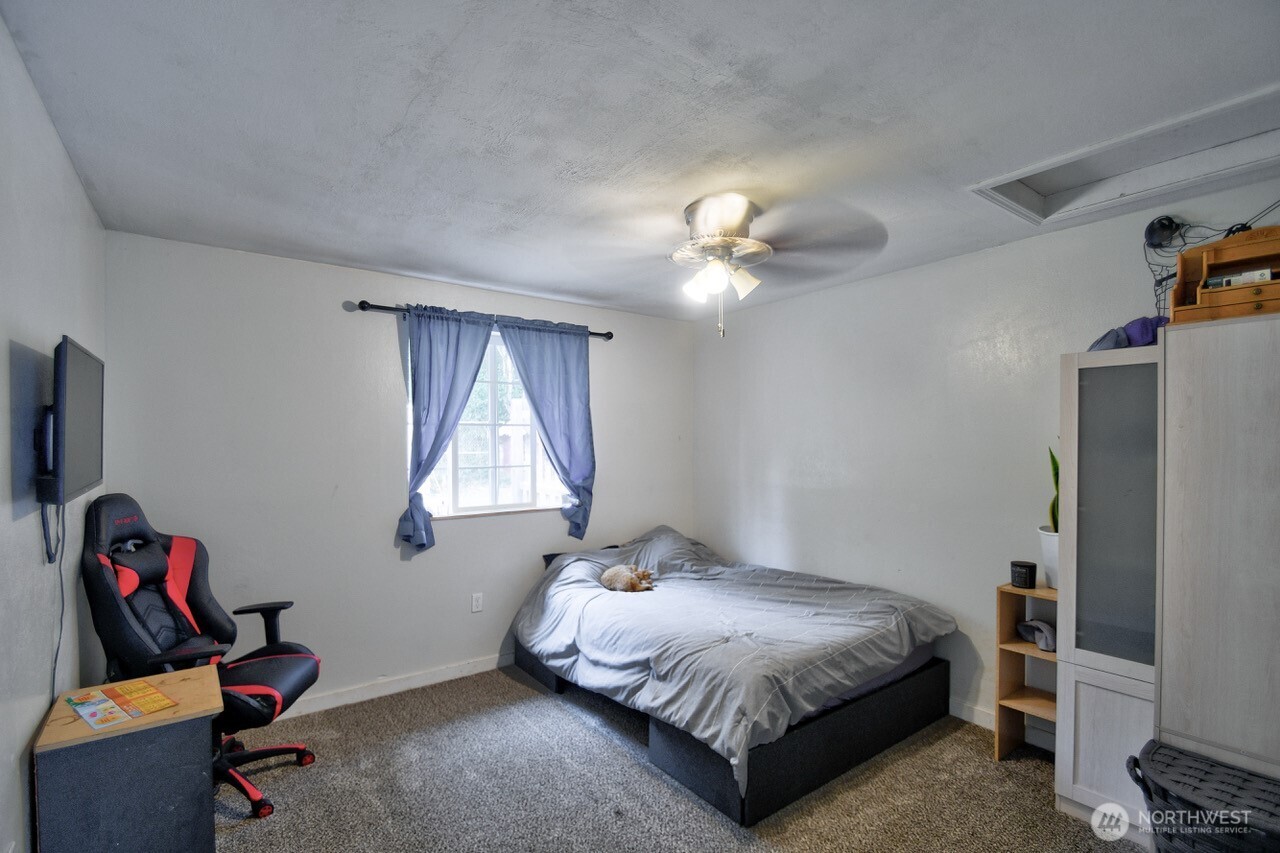 253 Kruger Road #B, Onalaska, WA 98570